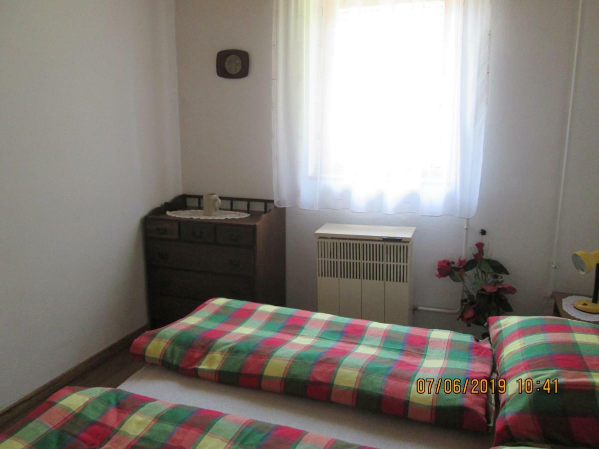 Fenyves Vendeghaz Apartment บาลาตอนเฟนีแวช ภายนอก รูปภาพ